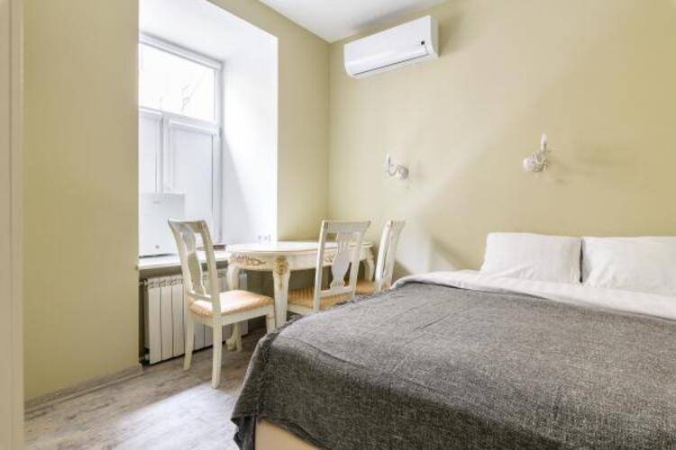 Sutki Rent (Сутки Рент) на Конюшенной