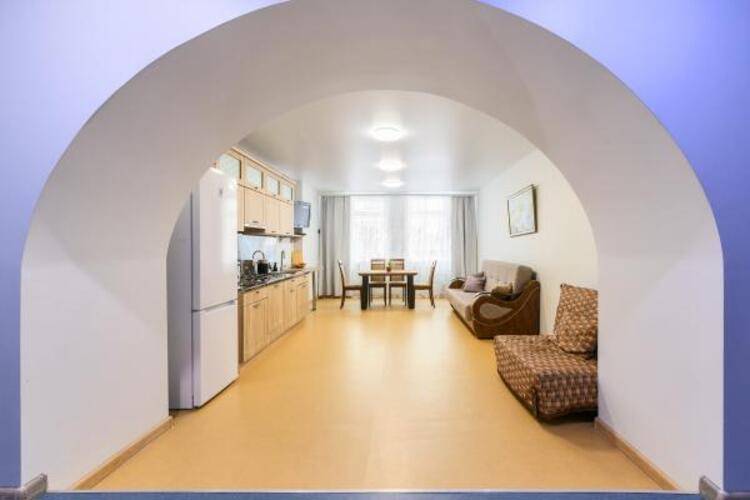 Sutki Rent (Сутки Рент) у Исаакиевского собора