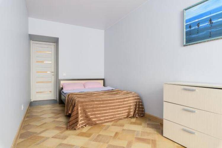 Sutki Rent (Сутки Рент) у Исаакиевского собора