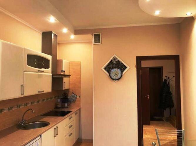 Sutki Rent (Сутки Рент) у Невы