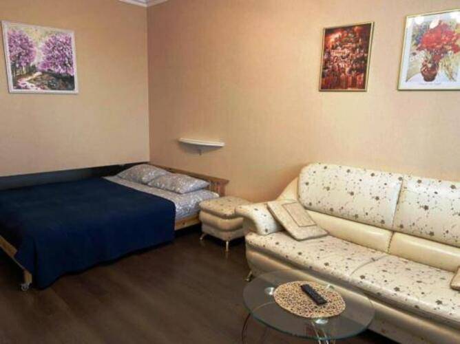 Sutki Rent (Сутки Рент) у Невы