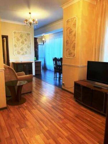 Sutki Rent (Сутки Рент) у Невы