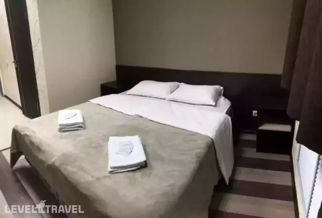 Отель Компас