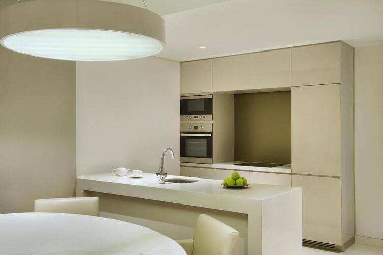 La Ville Hotel & Suites CITY WALK, Dubai, Autograph Collection