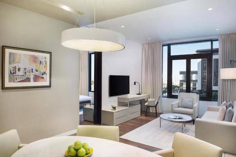 La Ville Hotel & Suites CITY WALK, Dubai, Autograph Collection