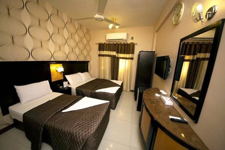 OYO 491 Rahab Hotel