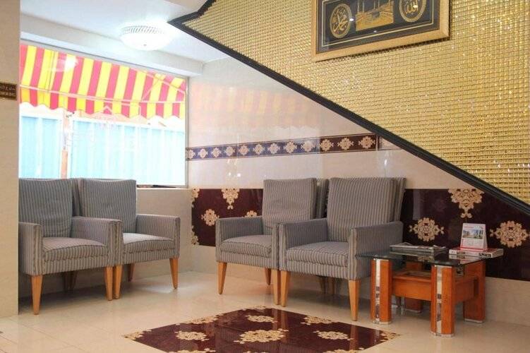 OYO 491 Rahab Hotel