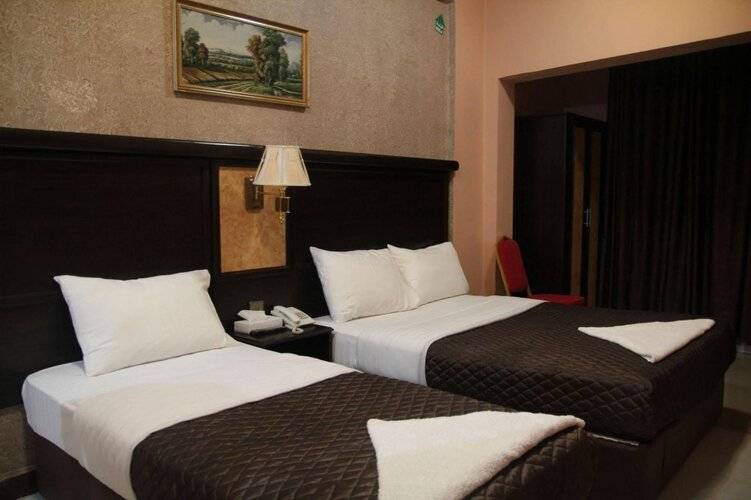OYO 491 Rahab Hotel