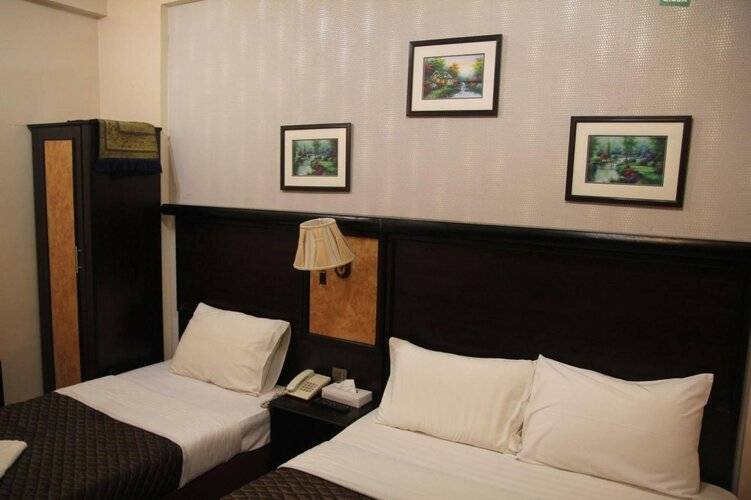 OYO 491 Rahab Hotel