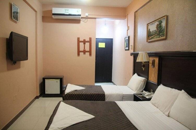 OYO 491 Rahab Hotel
