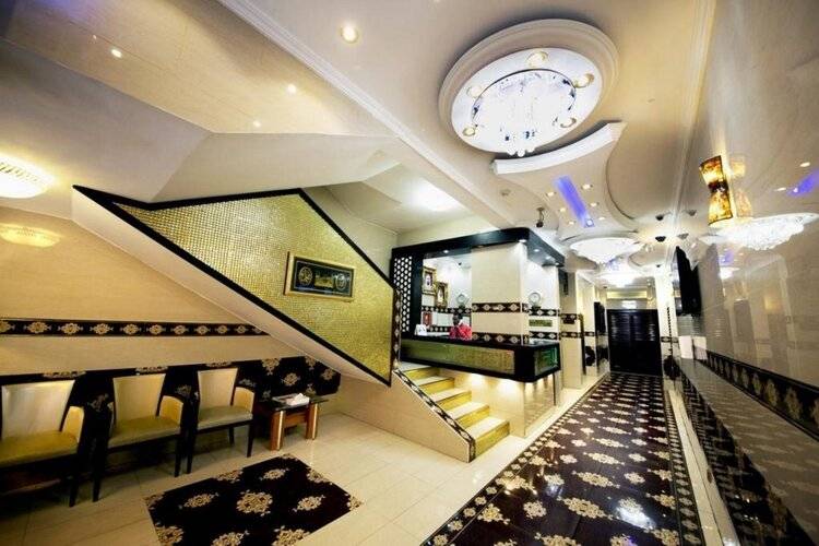 OYO 491 Rahab Hotel