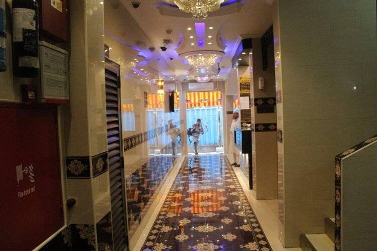 OYO 491 Rahab Hotel