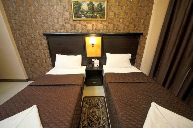 OYO 491 Rahab Hotel