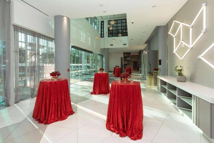 Radisson Red Dubai Silicon Oasis