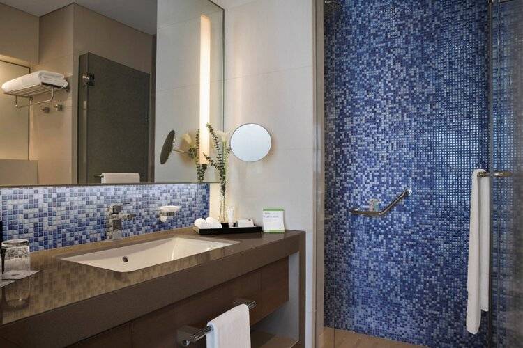Capital Centre Arjaan by Rotana