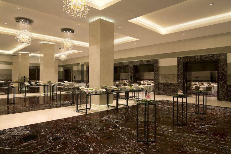 Millennium Al Rawdah Hotel
