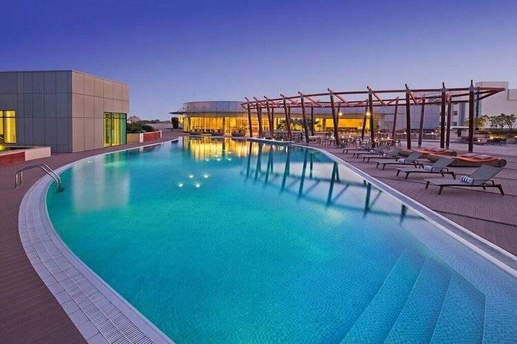 Millennium Al Rawdah Hotel