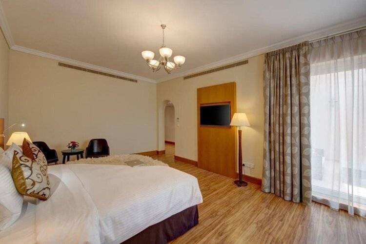 J5 Villas Holiday Homes - Barsha Gardens