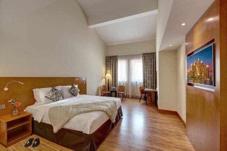 J5 Villas Holiday Homes - Barsha Gardens