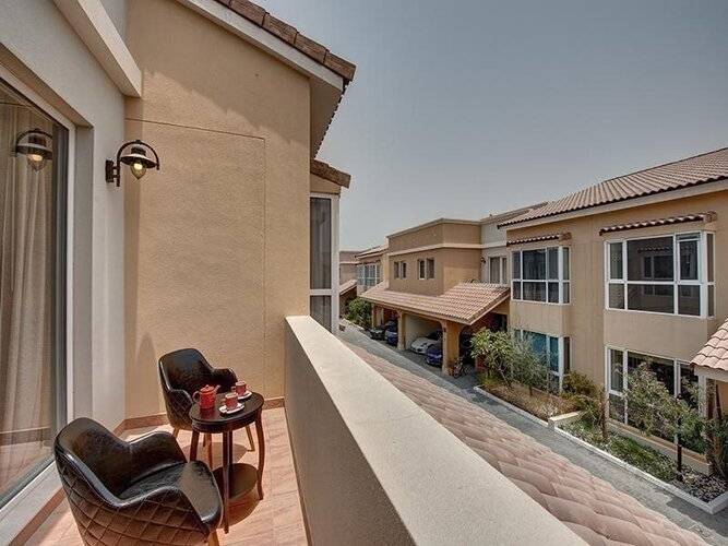 J5 Villas Holiday Homes - Barsha Gardens