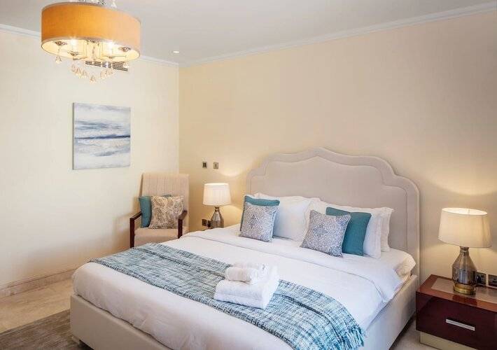 Luton Vacation Homes Grandeur Residence