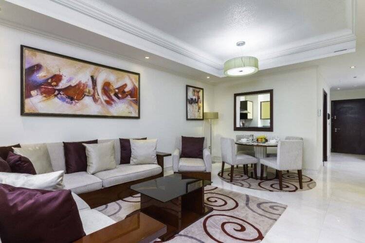Maison Privee - Grandeur Residence