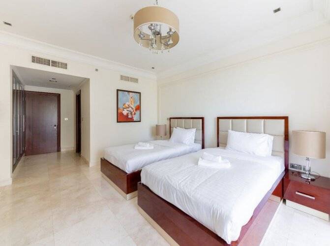 Maison Privee - Grandeur Residence