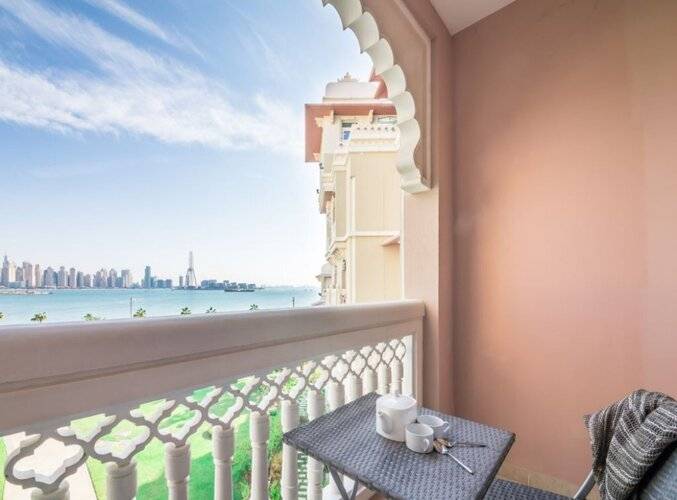 Maison Privee - Grandeur Residence