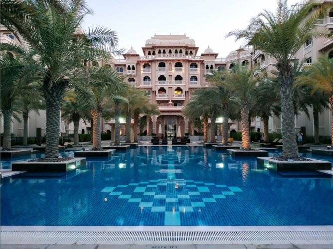 Maison Privee - Grandeur Residence