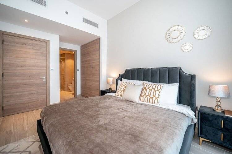 HiGuests - Studio One