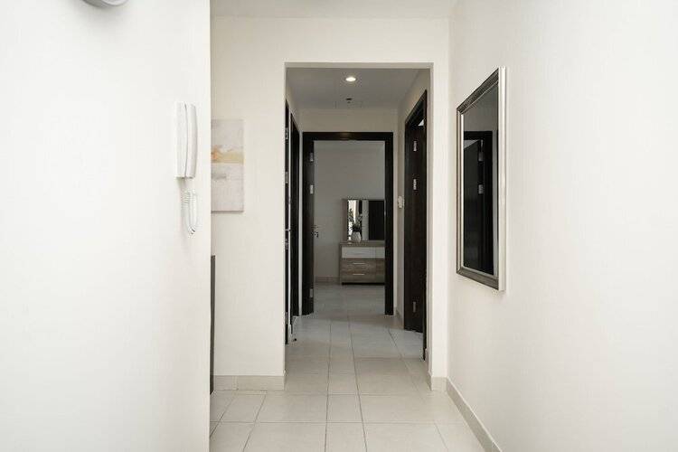 HiGuests - The Marina Torch