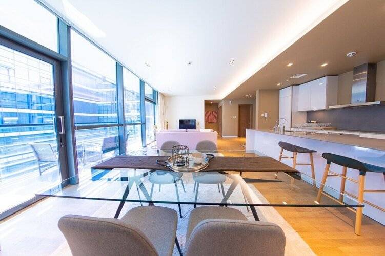 Nasma Luxury Stays - City Walk