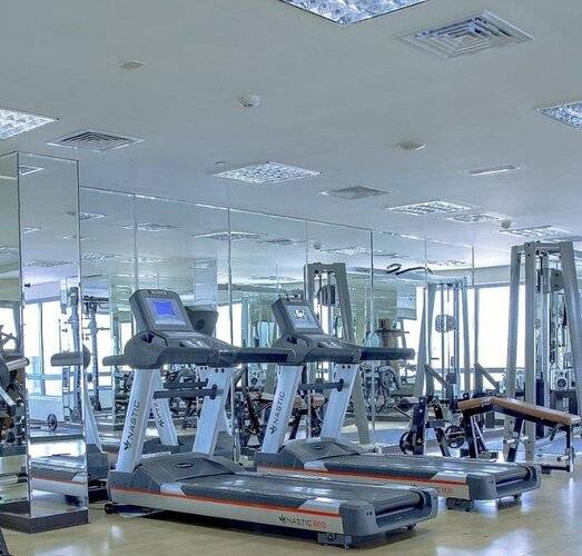 Staybridge Suites Dubai Internet City, An IHGHotel