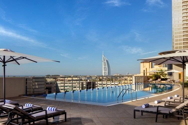Staybridge Suites Dubai Internet City, An IHGHotel