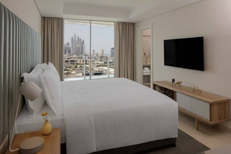 Staybridge Suites Dubai Internet City, An IHGHotel