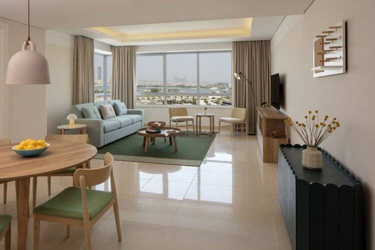Staybridge Suites Dubai Internet City, An IHGHotel