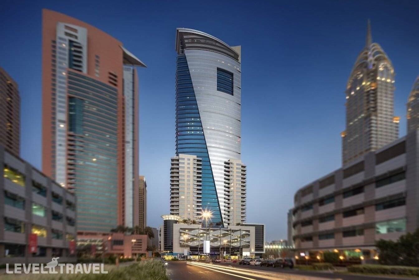 фотографии отеля Staybridge Suites Dubai Internet City, An IHGHotel в ОАЭ(Дубай Джумейра) - фото №1