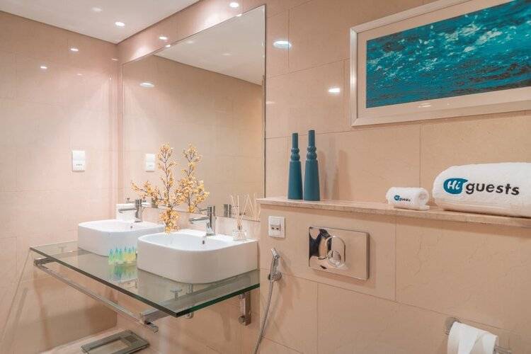 Higuests Vacation Homes - Laguna Tower