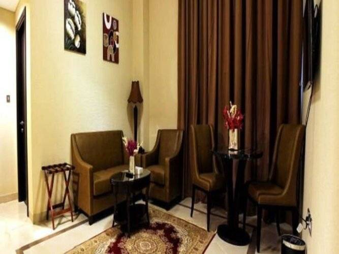Paragon Hotel Apartments