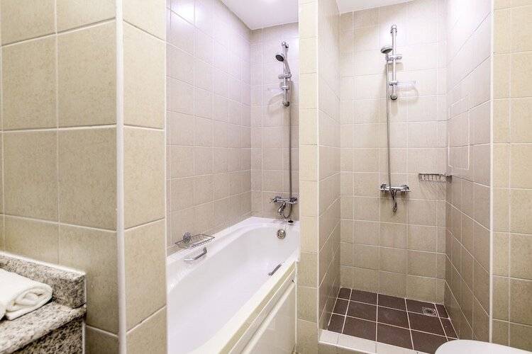 Driven Holiday Homes - Torch Tower