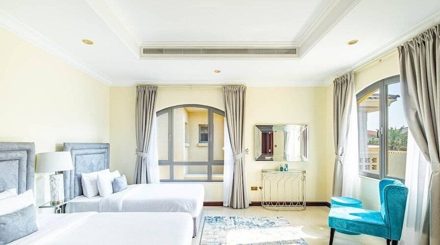 LUX Holiday Home - Frond E 1