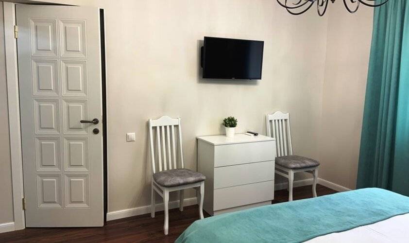 Домик на Альпийской апартаменты