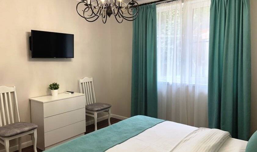 Домик на Альпийской апартаменты