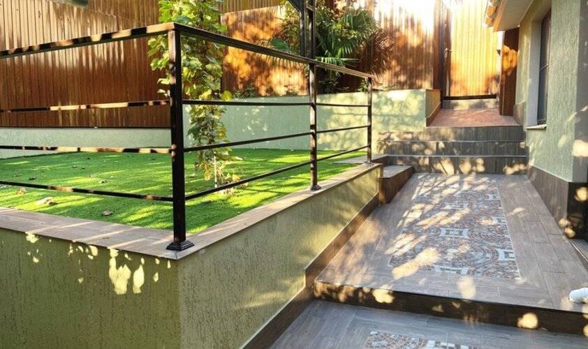 Домик на Альпийской апартаменты