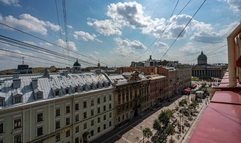Golden Apartments
