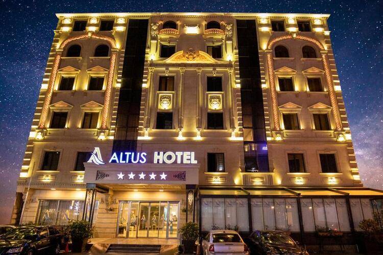 Altus Hotel / Алтус отель