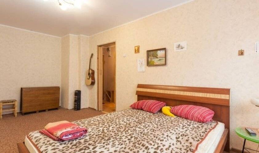 Апартаменты на Бровцева