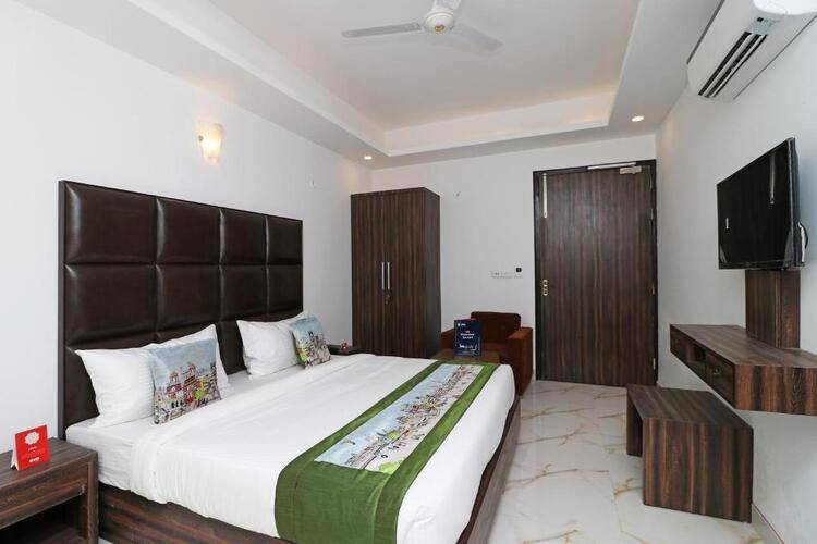 OYO 10274 Hotel Aamara