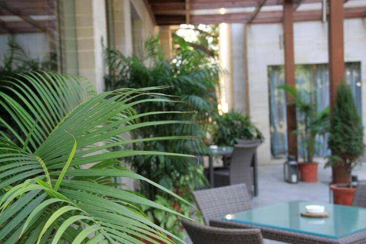 Udman Hotel Panchshila Park