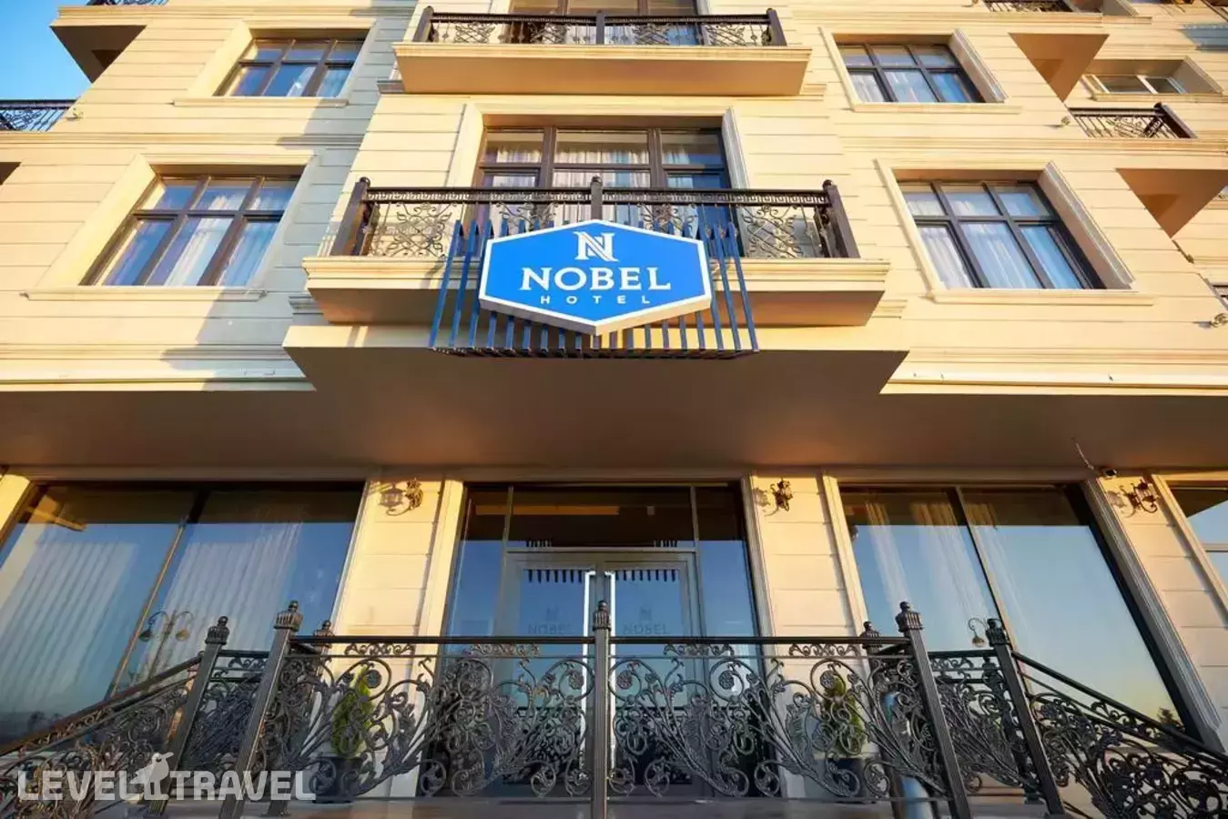 Nobel Hotel